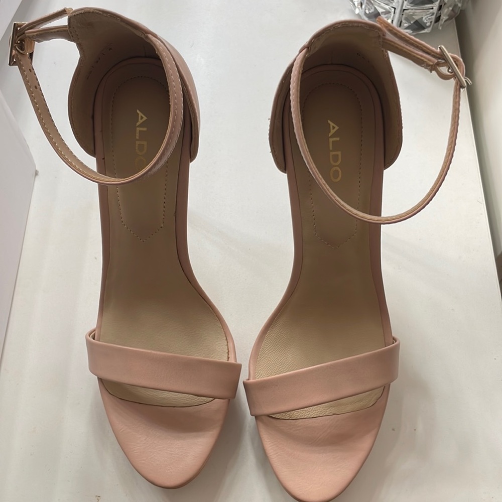 Aldo beige heels